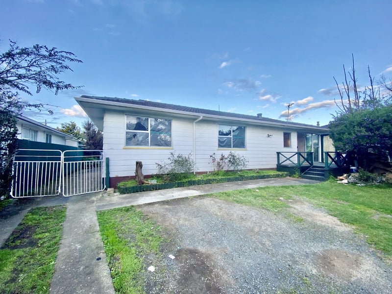 51 Heybridge Street, Manurewa, Auckland - Carousel 1