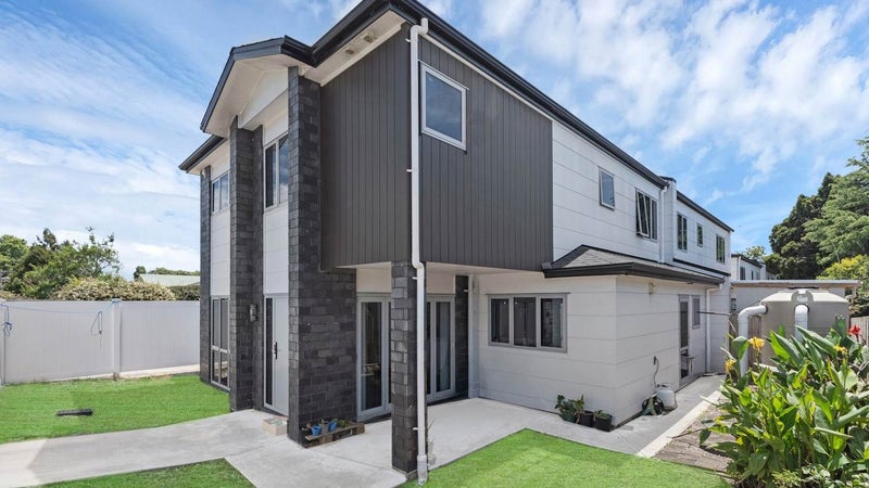 29A Landon Avenue, Mangere East, Auckland - Carousel 1