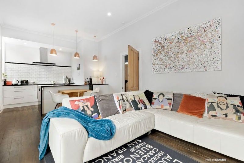 230 Rintoul Street, Berhampore, Wellington - Carousel 2