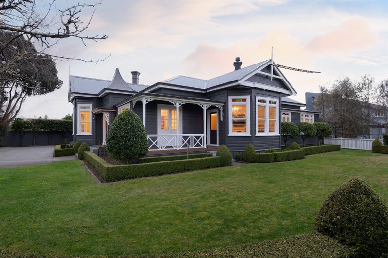 134 River Road, Hamilton East, Hamilton - Carousel 1