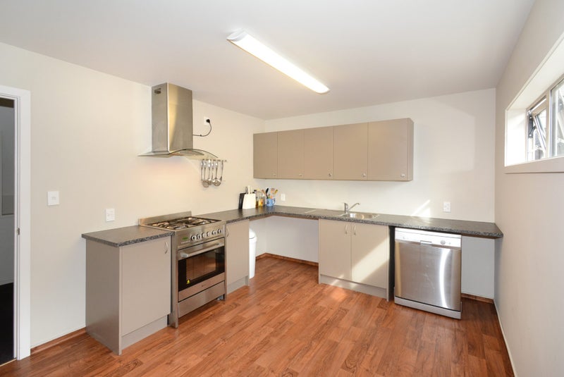 43 Lees Street, Dunedin Central, Dunedin - Carousel 2