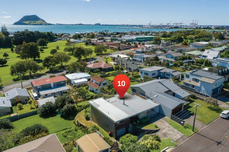 10 Rushton Avenue, Otumoetai, Tauranga - Carousel 2