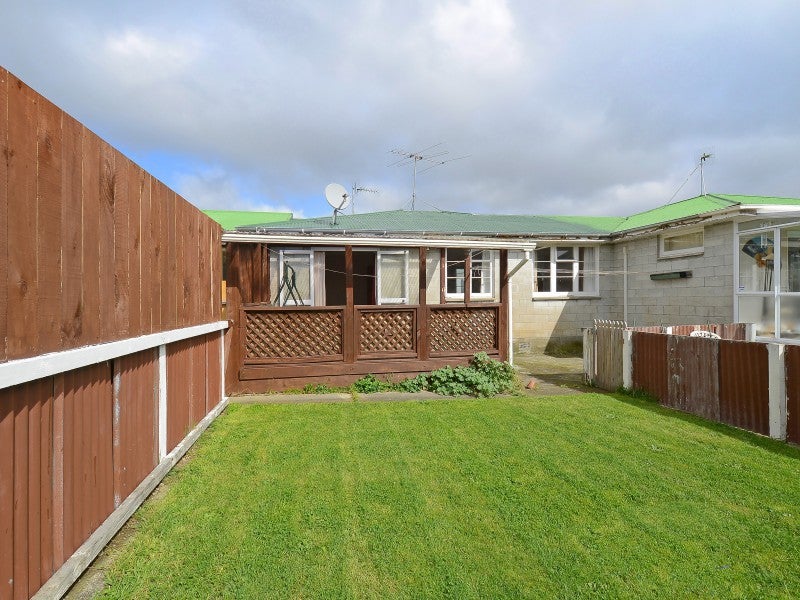 8/45 Pine Avenue, Ebdentown, Upper Hutt - Carousel 2