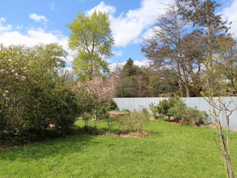 31 Cambridge Street, Pahiatua - Carousel 17
