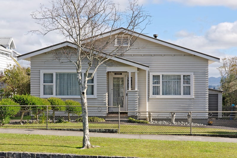 76 Garnet Road, Westmere, Auckland - Carousel 1