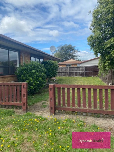 2/19 Raymond Road, Bromley, Christchurch - Carousel 1