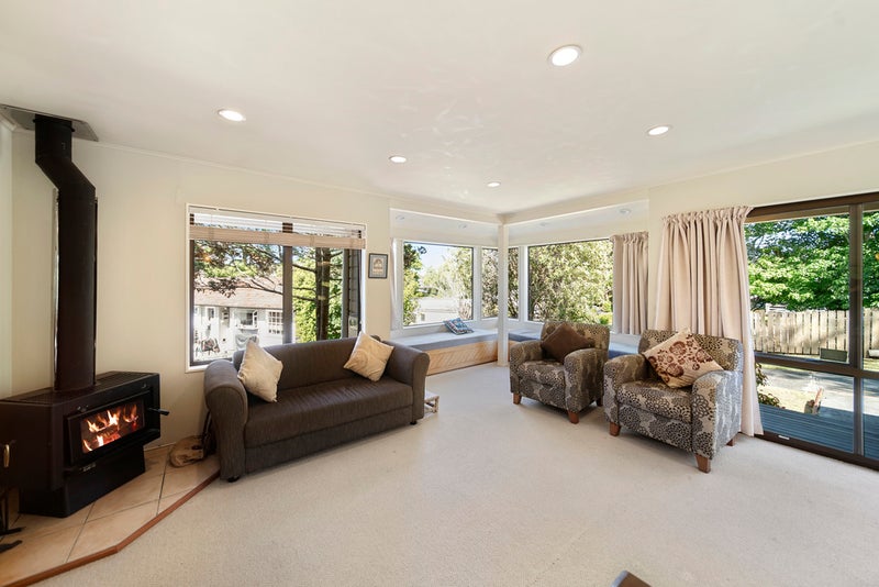 2/214 Moore Street, Howick, Auckland - Carousel 2
