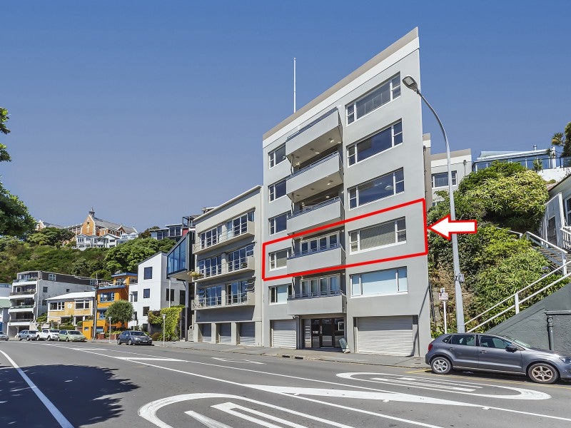 116 Oriental Parade, Oriental Bay, Wellington - Carousel 1
