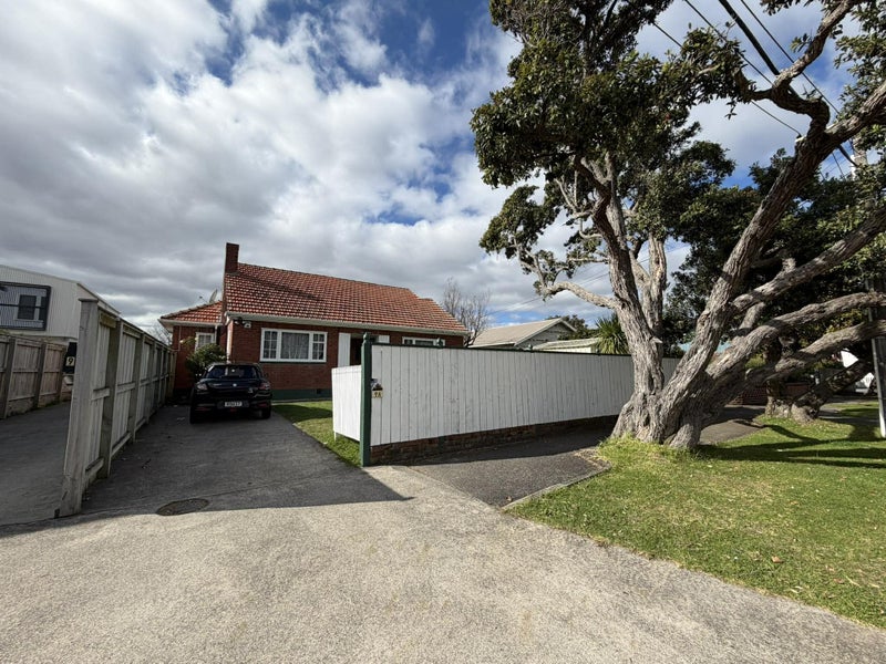 9A Birch Street, Hutt Central, Lower Hutt - Carousel 20