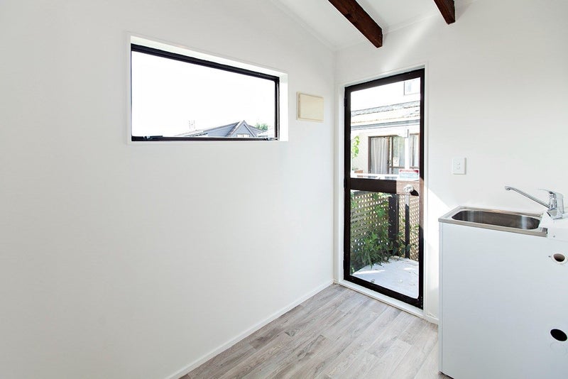 8/4 Taylor Street, Blockhouse Bay, Auckland - Carousel 17