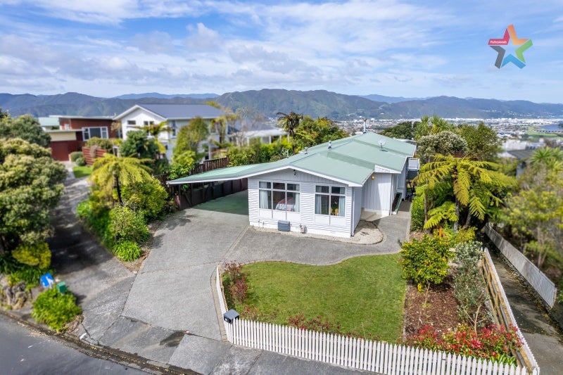 35 Harbour View Road, Harbour View, Lower Hutt - Carousel 1