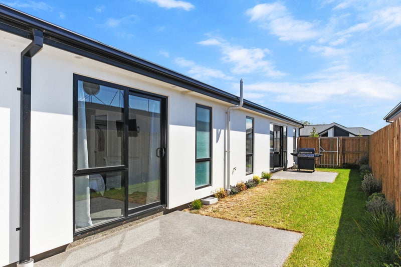 4 Romney Drive, Belfast, Christchurch - Carousel 12