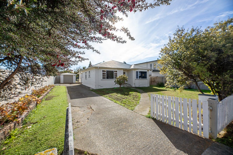 8 Bank Street, Springlands, Blenheim - Carousel 1