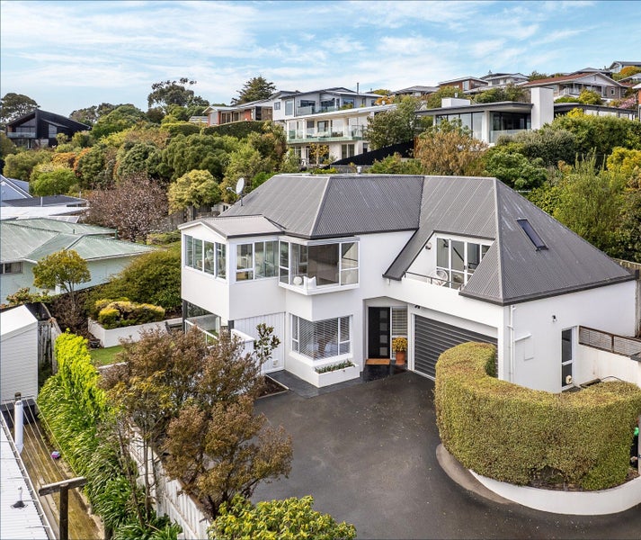 2/79 Cannon Hill Crescent, Mount Pleasant, Christchurch - Carousel 2