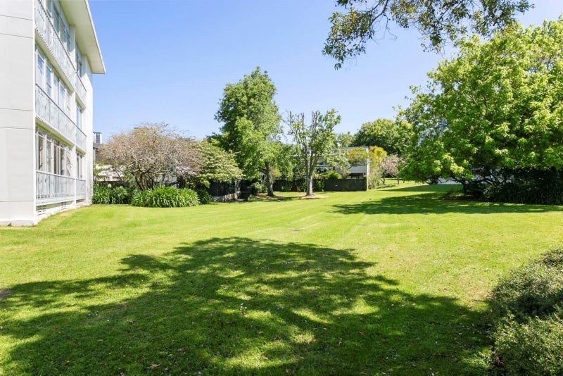 7/62 Wellington Street, Freemans Bay, Auckland - Carousel 1