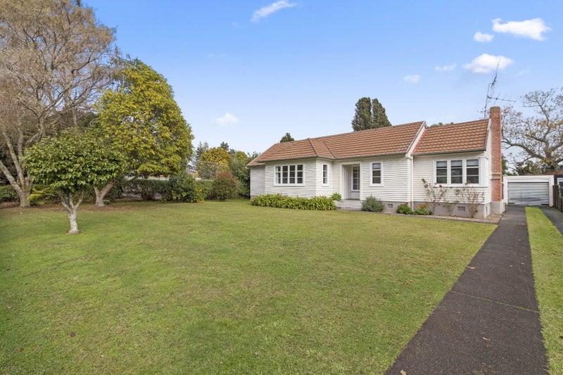 148 Ariki Street, Karapiro, Cambridge - Carousel 1