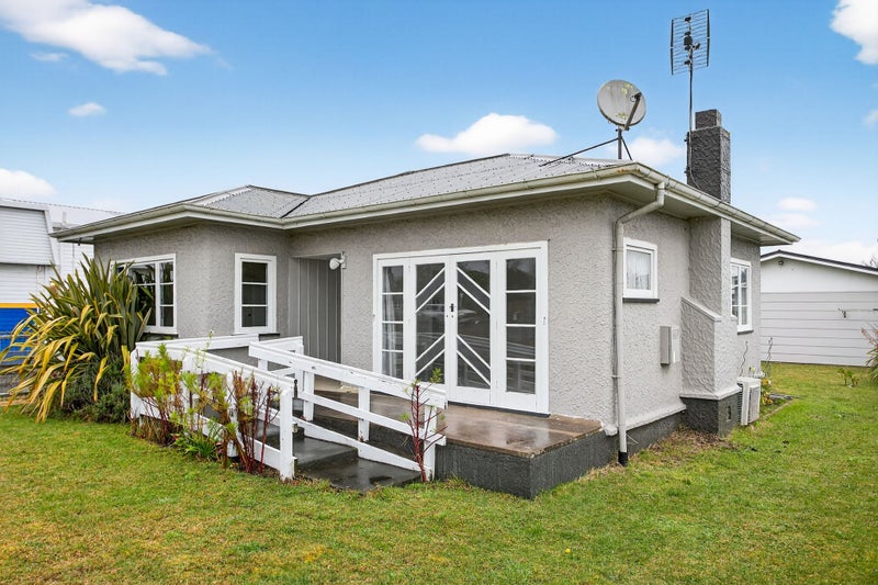 818 Gladstone Road, Te Hapara, Gisborne - Carousel 2