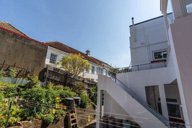 4/10 Ohiro Road, Aro Valley, Wellington - Carousel 15