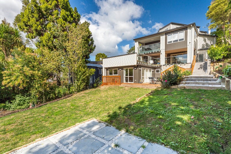 22A Ayr Street, Parnell, Auckland - Carousel 1