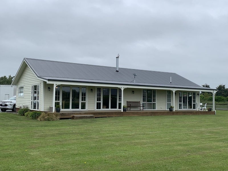 30 Thompson Road, Temuka, Temuka - Carousel 1