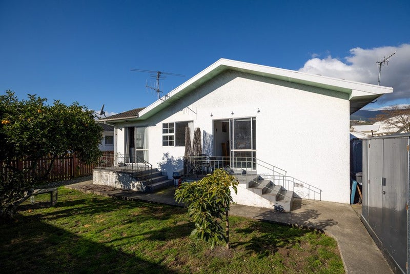 2/120 Nayland Road, Stoke, Nelson - Carousel 1