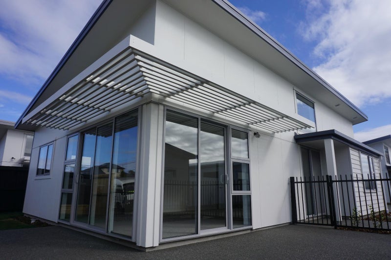9/95 Packe Street, Edgeware, Christchurch - Carousel 1