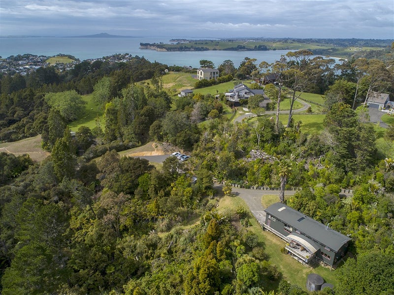 142 Wade River Road, Wade Heads, Whangaparaoa - Carousel 1