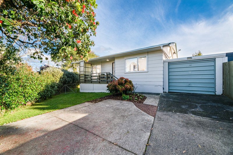 2/29 Afton Place, Ranui, Auckland - Carousel 1