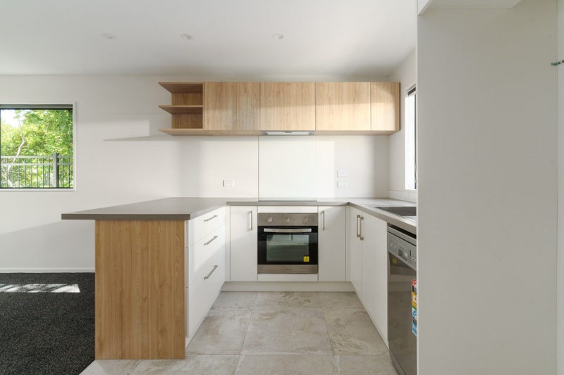 7/26 Grove Road, Addington, Christchurch - Carousel 2