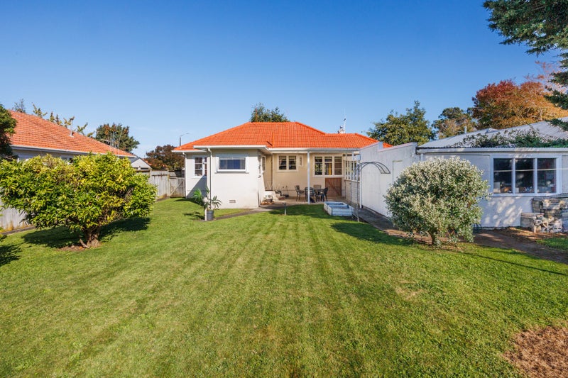 6 Freyberg Street, Roslyn, Palmerston North - Carousel 23