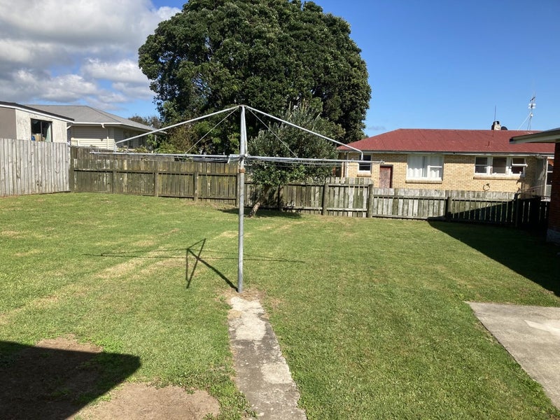 5 Ngahere Street, Otumoetai, Tauranga - Carousel 19