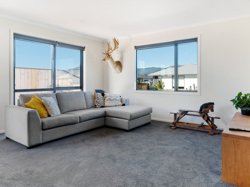 25 Midlane Crescent, Appleby, Richmond - Carousel 2