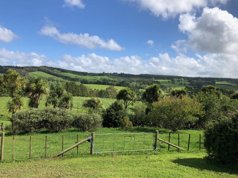 143 Ireland Road, Waitoki, Waitoki - Carousel 1