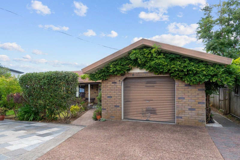 16A Burnett Avenue, Mount Roskill, Auckland - Carousel 2