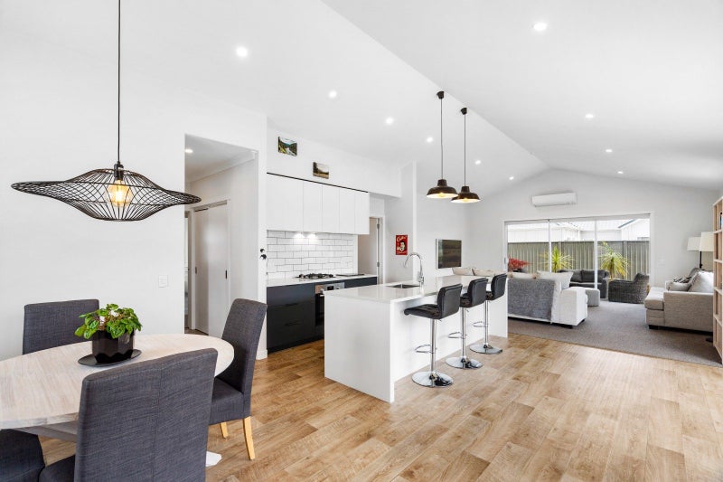 88 Hunter Drive, Awatoto, Napier - Carousel 2