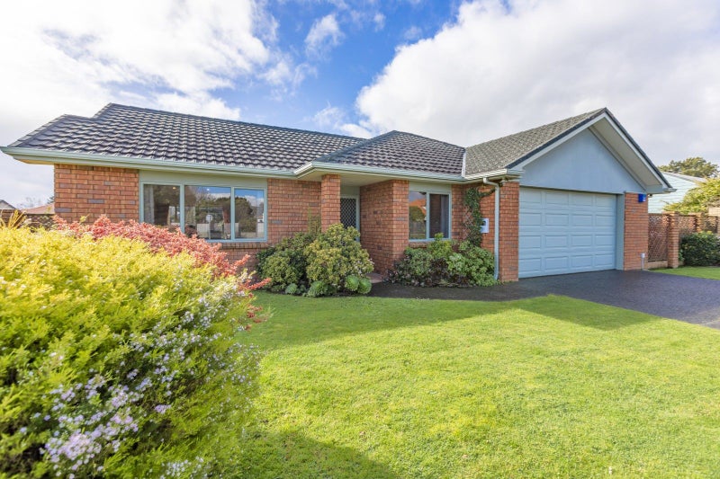 10 Park Road, Greenmeadows, Napier - Carousel 2