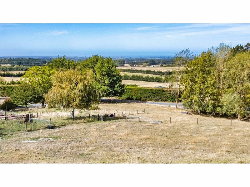 11 Courtney Road, Ashley, Rangiora - Carousel 2