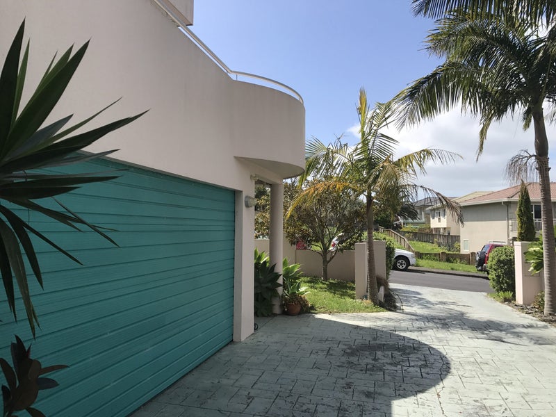 2 Horizon Way, West Harbour, Auckland - Carousel 2