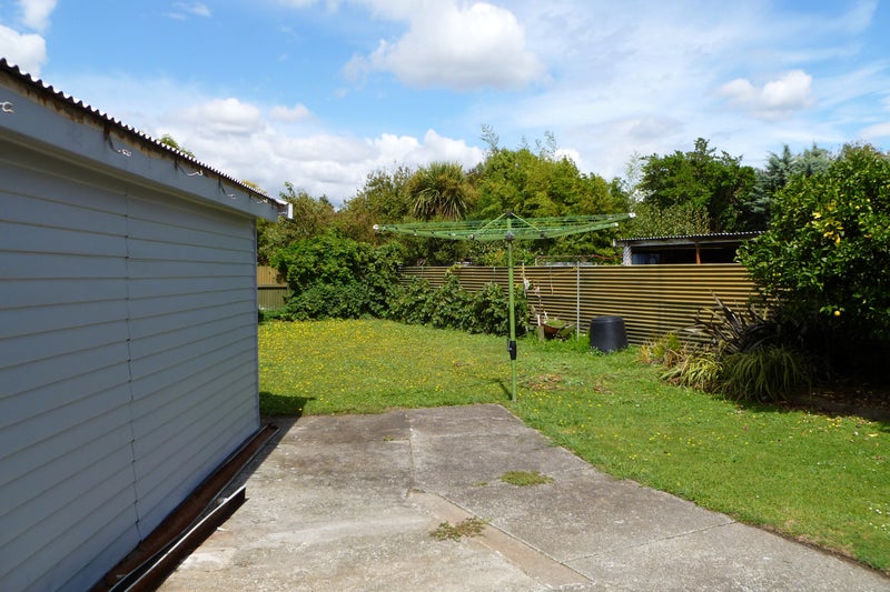 30 Hulme Street, Roslyn, Palmerston North - Carousel 14