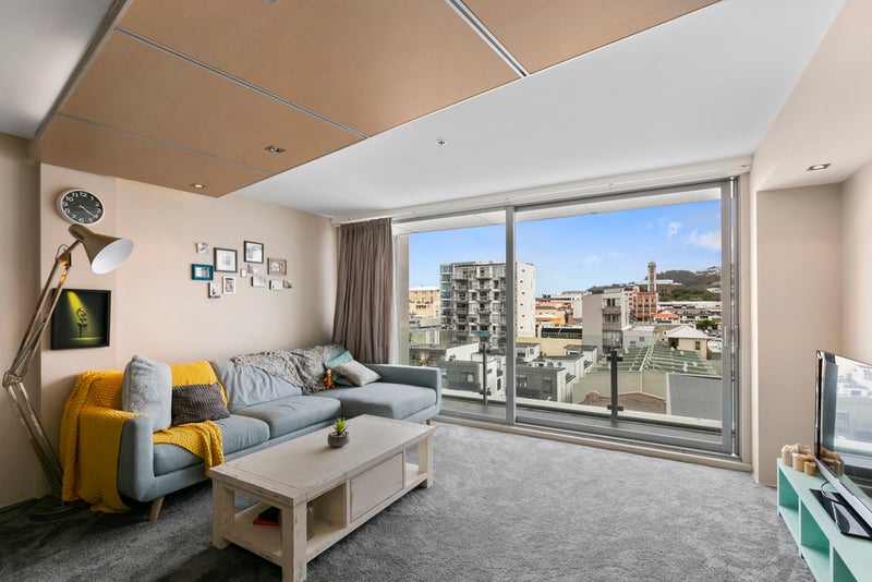0 , Te Aro - Carousel 2