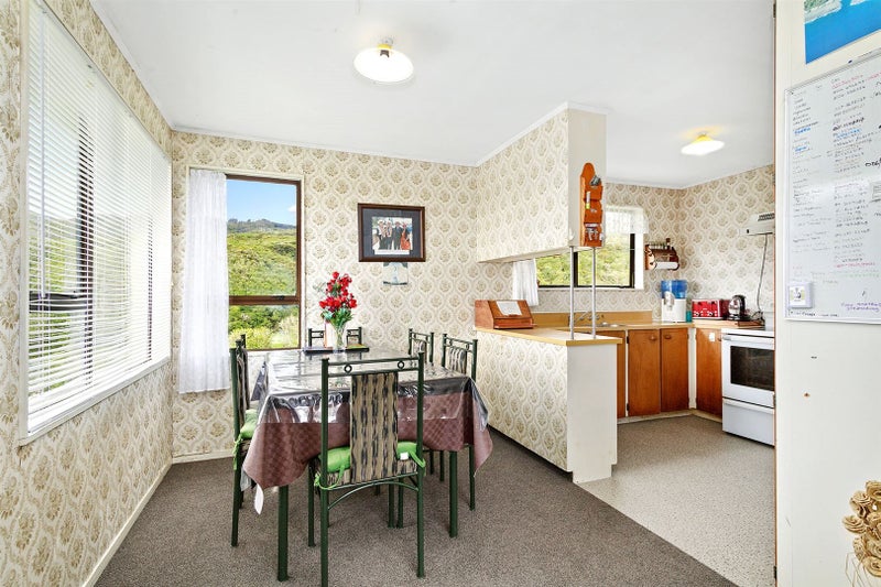 23 Nassau Avenue, Grenada North, Wellington - Carousel 2