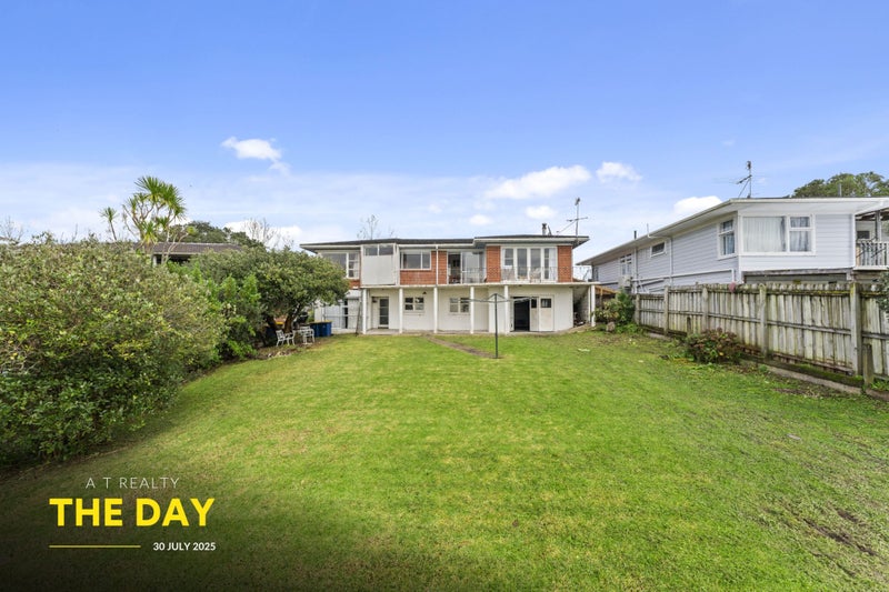 4247 Great North Road, Glendene, Auckland - Carousel 1