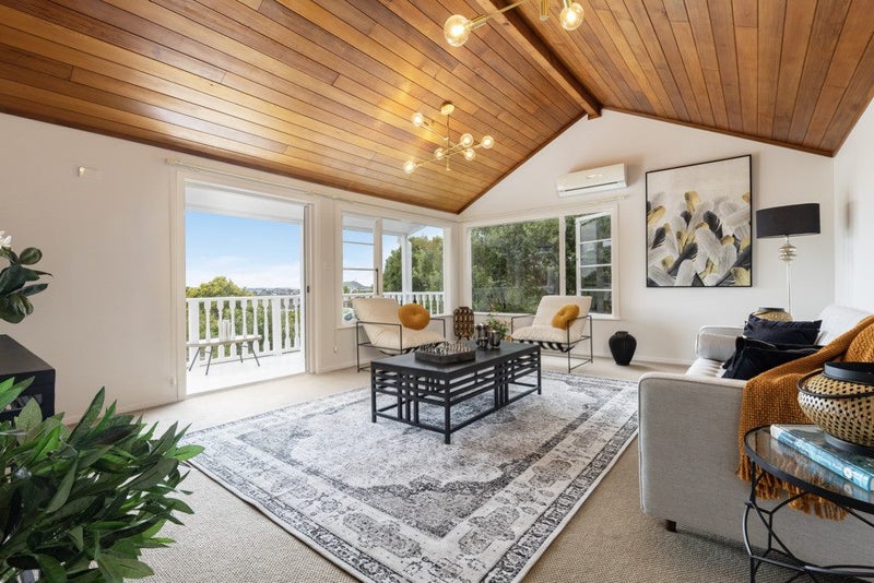 19 Ngatiawa Street, One Tree Hill, Auckland - Carousel 2