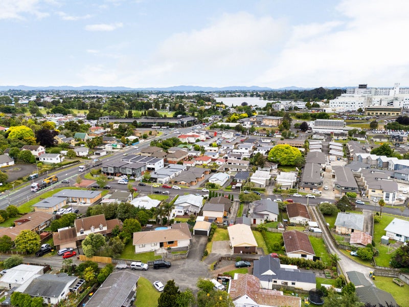 5 Amber Lane, Melville, Hamilton - Carousel 15