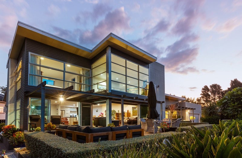 84B Carrington Street, Lower Vogeltown, New Plymouth - Carousel 1