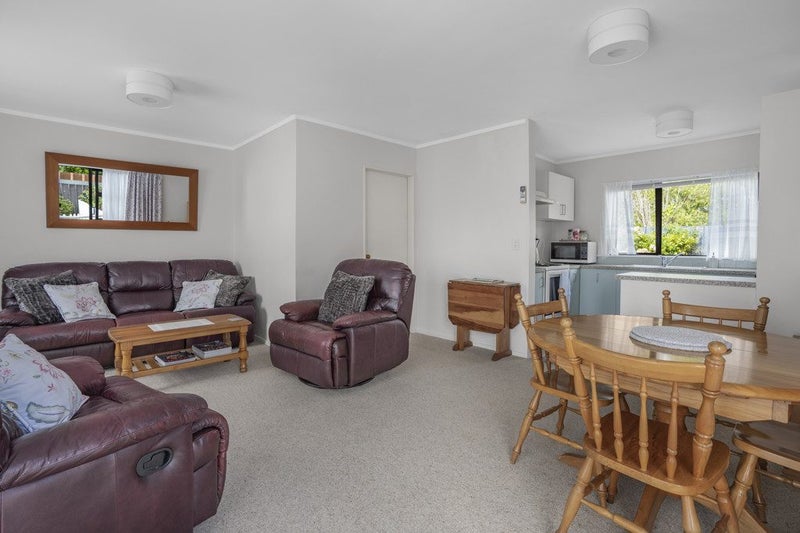 13D Gibbs Crescent, Wainuiomata, Lower Hutt - Carousel 2