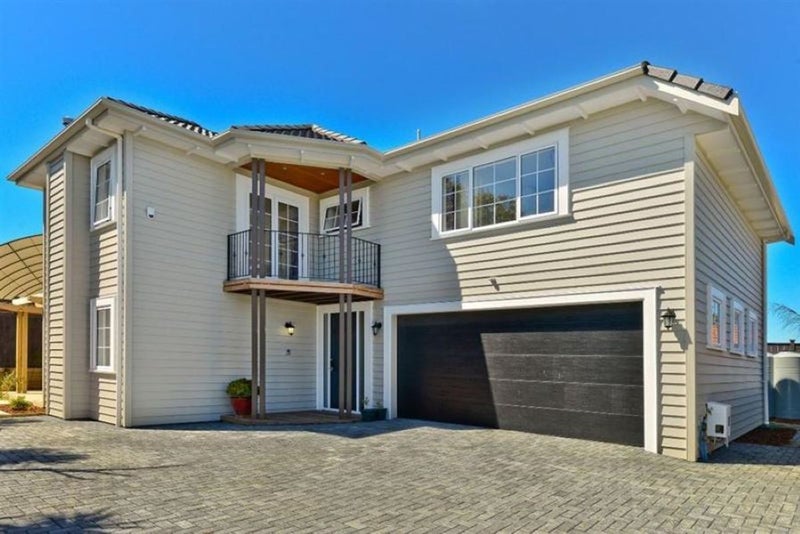 9A Harrison Avenue, Belmont, Auckland - Carousel 1