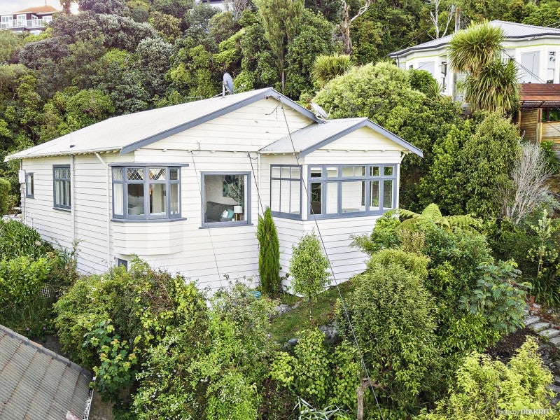 52 Belvedere Road, Hataitai, Wellington - Carousel 1