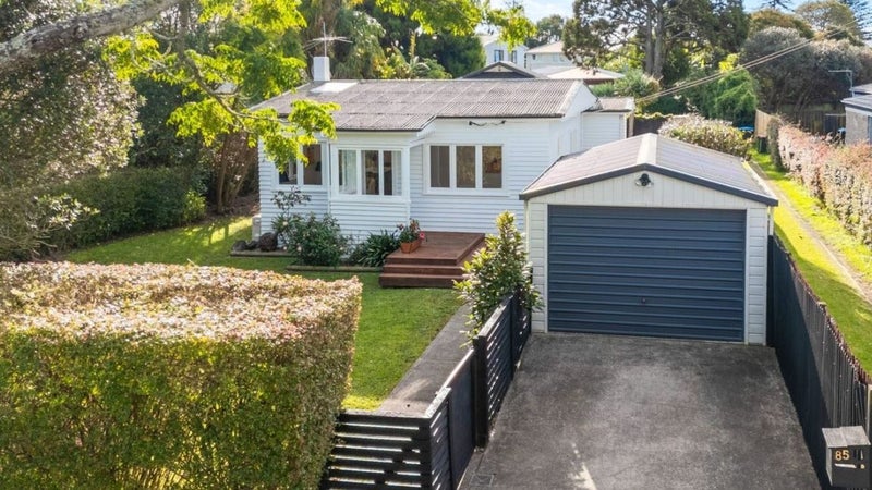 85 Canal Road, Avondale, Auckland - Carousel 1