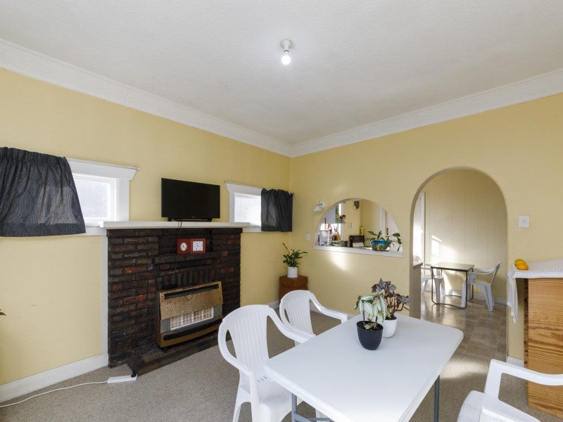 5 Guy Avenue, Takaro, Palmerston North - Carousel 2